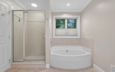 10 Sweetbriar Drive, Julie & Co. Realty