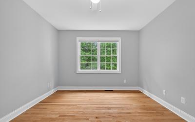 10 Sweetbriar Drive, Julie & Co. Realty
