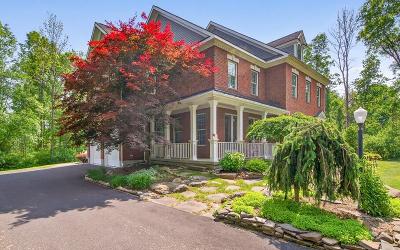 10 Stable Lane, Julie & Co. Realty