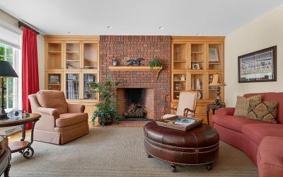10 Stable Lane, Julie & Co. Realty