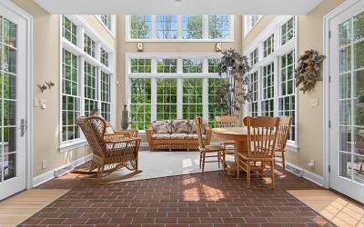 10 Stable Lane, Julie & Co. Realty