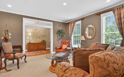 10 Stable Lane, Julie & Co. Realty