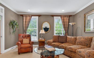 10 Stable Lane, Julie & Co. Realty