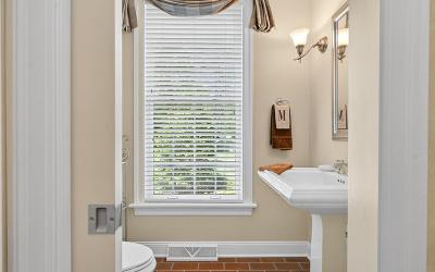 10 Stable Lane, Julie & Co. Realty