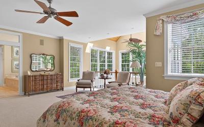 10 Stable Lane, Julie & Co. Realty