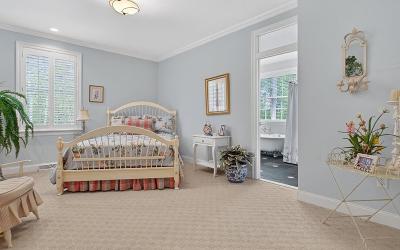 10 Stable Lane, Julie & Co. Realty