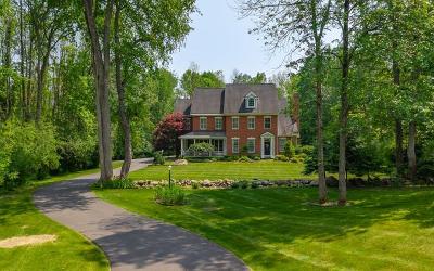 10 Stable Lane, Julie & Co. Realty