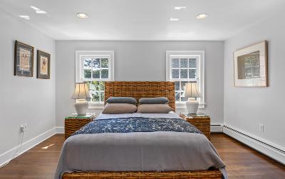 250 Bashford Road, Julie & Co. Realty