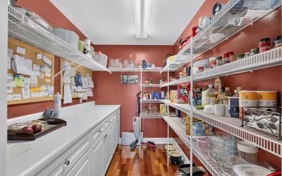 59 Railroad Place, Unit #501, Julie & Co. Realty