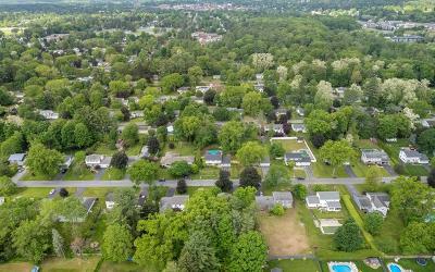 18 Underwood Drive, Julie & Co. Realty