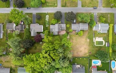 18 Underwood Drive, Julie & Co. Realty
