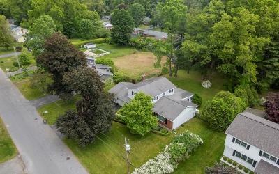 18 Underwood Drive, Julie & Co. Realty