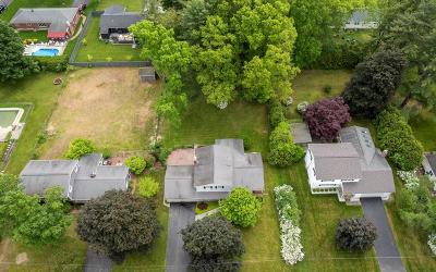 18 Underwood Drive, Julie & Co. Realty