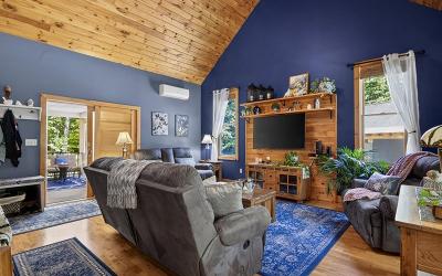 8 Hemlock Drive, Julie & Co. Realty