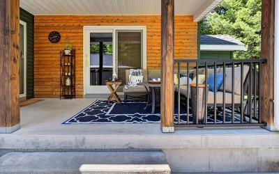 8 Hemlock Drive, Julie & Co. Realty
