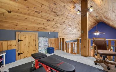 8 Hemlock Drive, Julie & Co. Realty