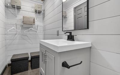 8 Hemlock Drive, Julie & Co. Realty