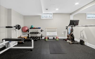 2 Stable Lane, Julie & Co. Realty