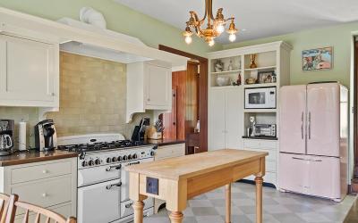 284 Edgemont Road, Julie & Co. Realty