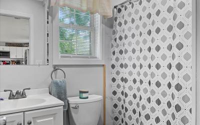 284 Edgemont Road, Julie & Co. Realty