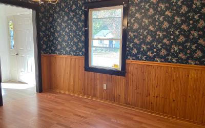 18 Cooper Street, Julie & Co. Realty