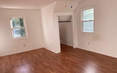 18 Cooper Street, Julie & Co. Realty