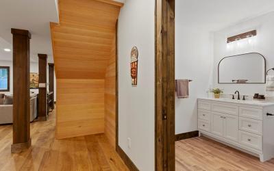 1181 Hunt Lake Road N., Julie & Co. Realty