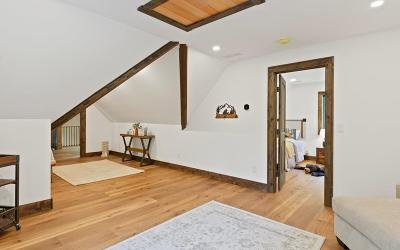 1181 Hunt Lake Road N., Julie & Co. Realty