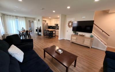 12 Eichen Street, Julie & Co. Realty