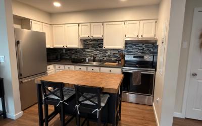 12 Eichen Street, Julie & Co. Realty