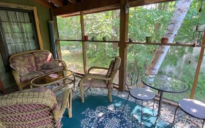 376 W. Hague Road, Julie & Co. Realty