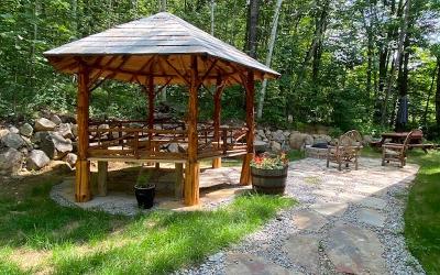 376 W. Hague Road, Julie & Co. Realty