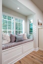 1 Pickett Lane, Julie & Co. Realty