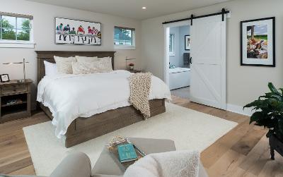 1 Pickett Lane, Julie & Co. Realty