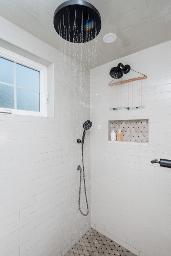 1 Pickett Lane, Julie & Co. Realty