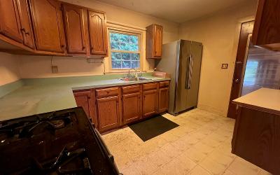 40 Mountain View Lane, Julie & Co. Realty