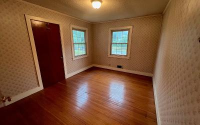 40 Mountain View Lane, Julie & Co. Realty