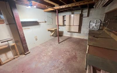 40 Mountain View Lane, Julie & Co. Realty