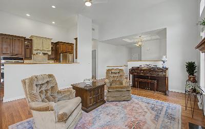 24 Claire Pass, Julie & Co. Realty