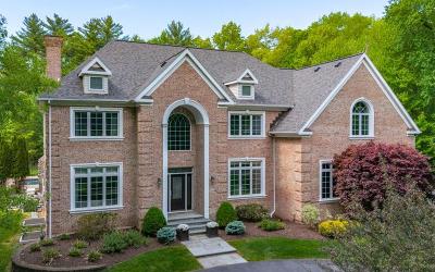 7 Towline Lane, Julie & Co. Realty