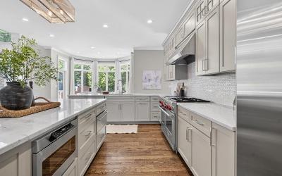 7 Towline Lane, Julie & Co. Realty