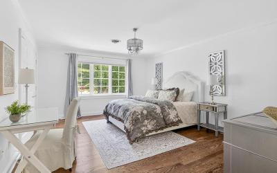 7 Towline Lane, Julie & Co. Realty