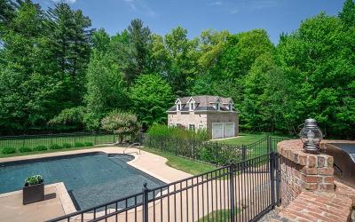7 Towline Lane, Julie & Co. Realty