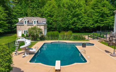 7 Towline Lane, Julie & Co. Realty