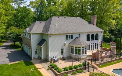 7 Towline Lane, Julie & Co. Realty