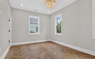 122 Regent Street, Unit #5, Julie & Co. Realty