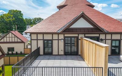 122 Regent Street, Unit #5, Julie & Co. Realty