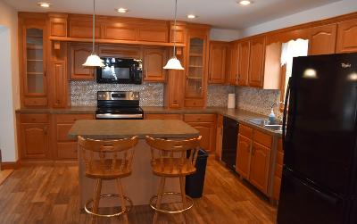 11 Peach Lane, Julie & Co. Realty