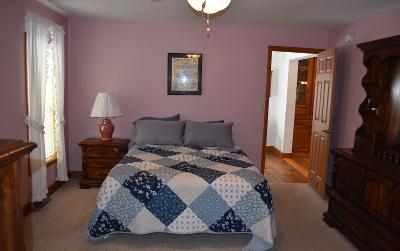 11 Peach Lane, Julie & Co. Realty