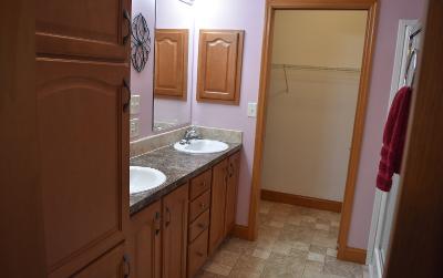 11 Peach Lane, Julie & Co. Realty